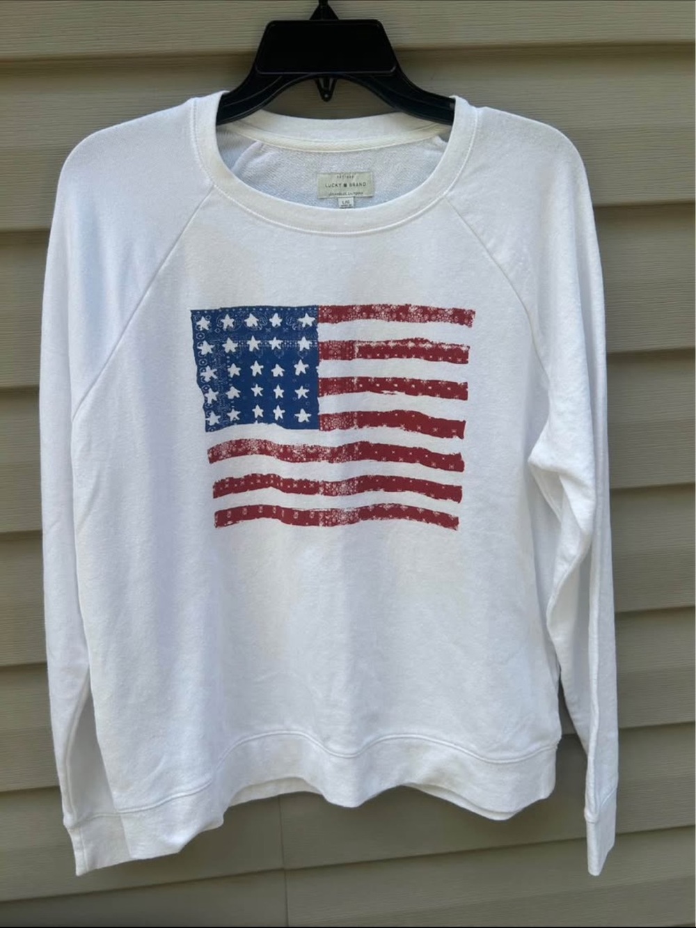 Lucky Brand size L White American Flag Pullover Sweatshirt unisex